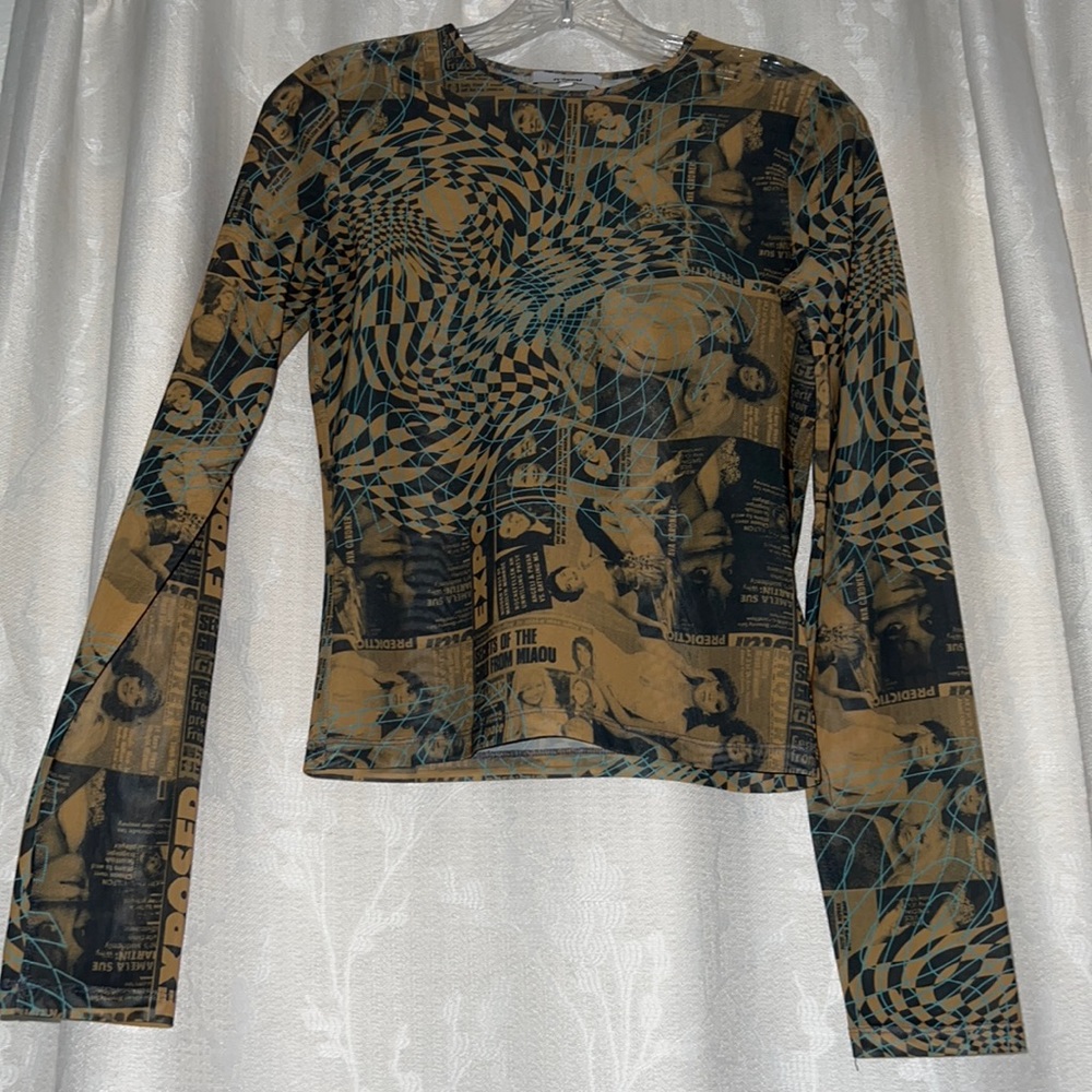 Miaou Long sleeve mesh tee in Wanted pattern